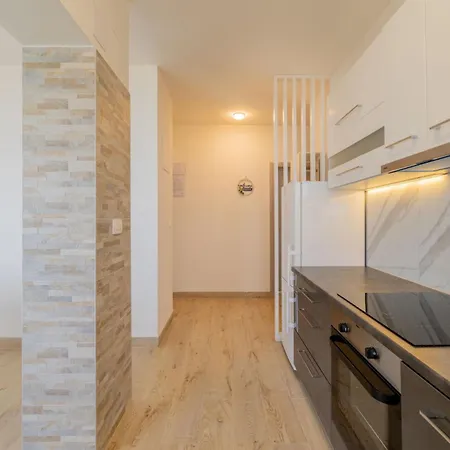 Stanic - Apt- A1 Sunset By Interhome Apartman Duće